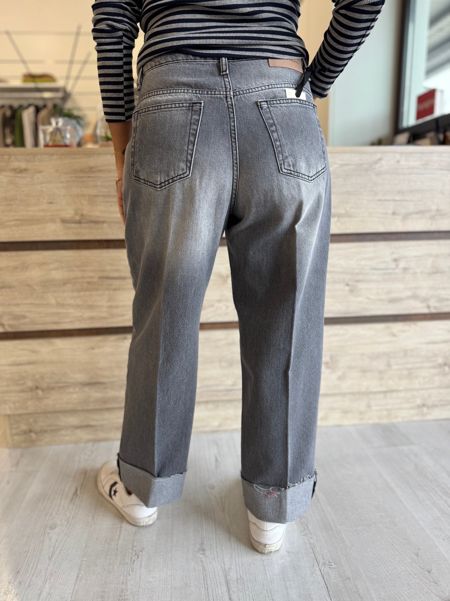 Jeans grigio con risvolto Le streghe art. LS213
