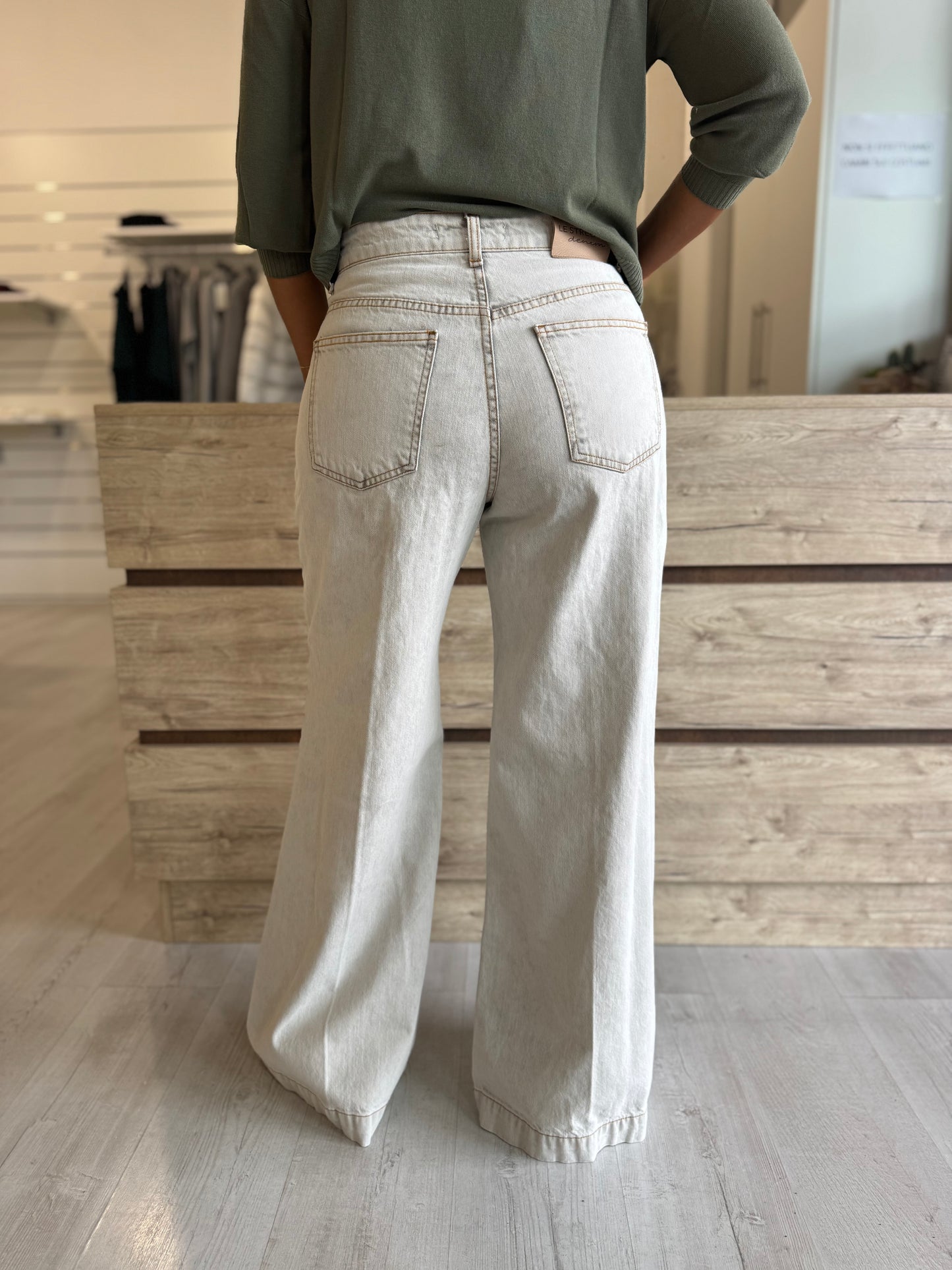Jeans Le streghe mod. palazzo art. LH206