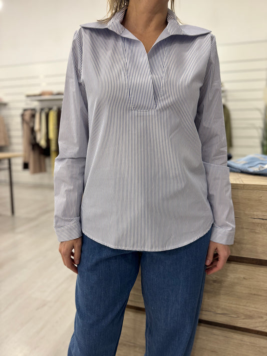 Camicia bacchettata scollo V
