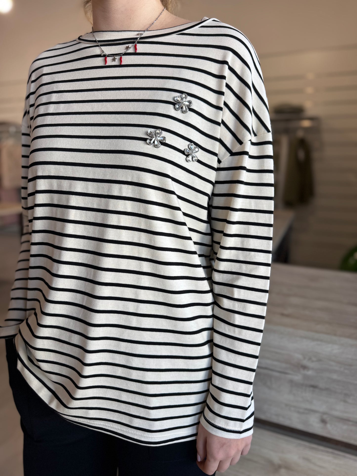 Maglia manica lunga riga con accessorio