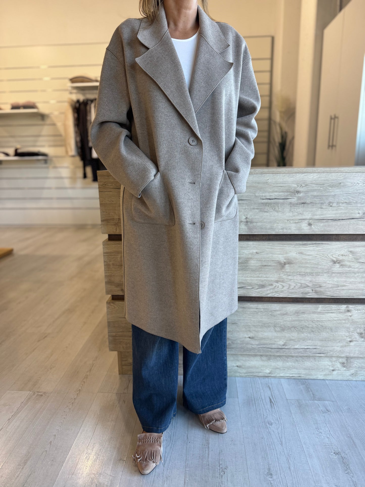 Cappotto Ragno con bottoni in Vegan Wool art. DQ61KW