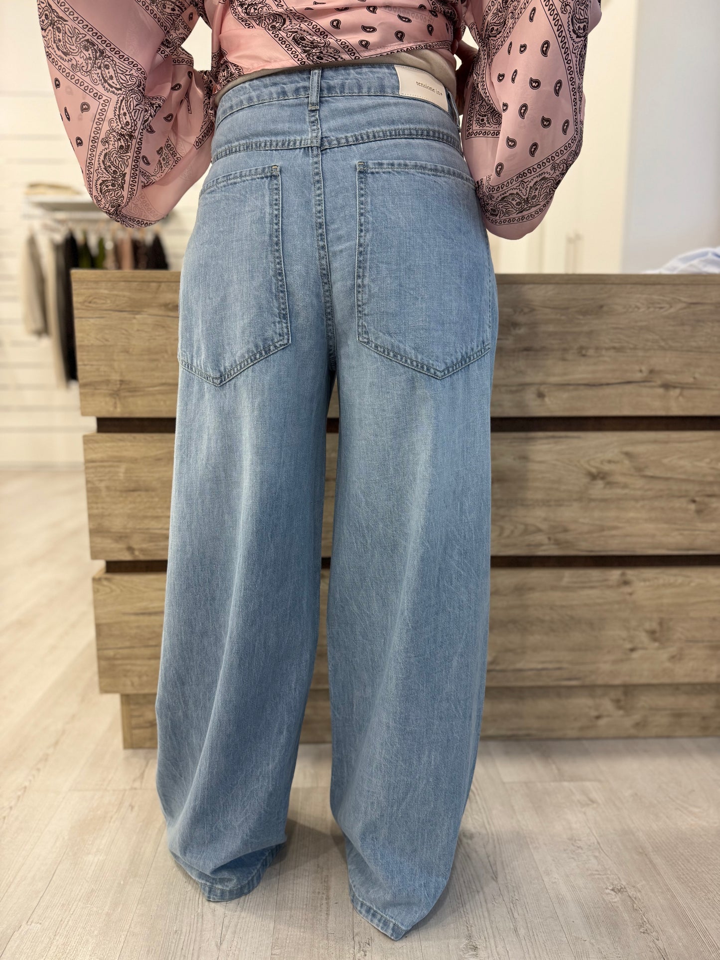 Jeans palazzo con tasconi Art. GIUSI-SKY Tensione in