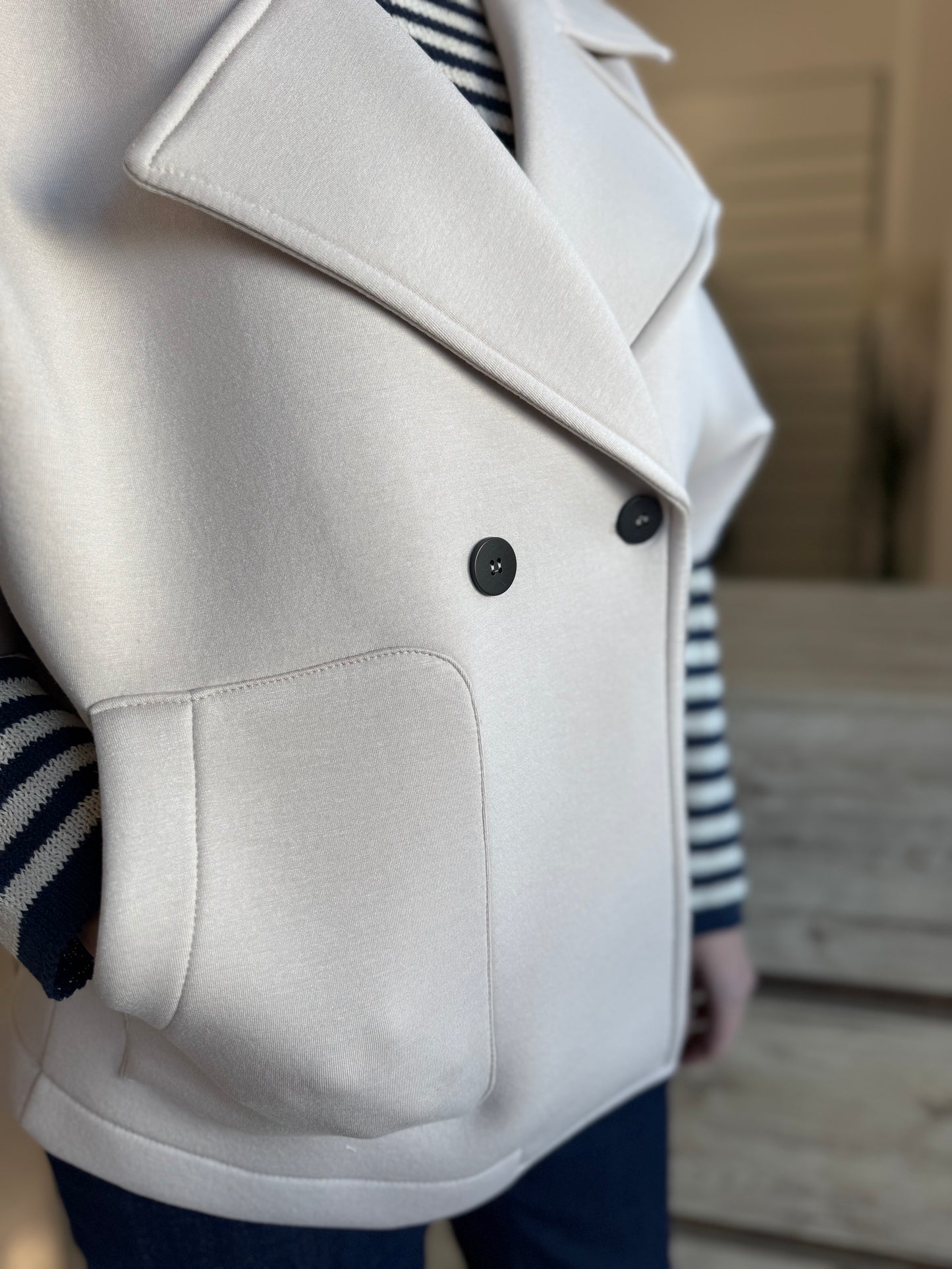 Cappa doppiopetto in neoprene