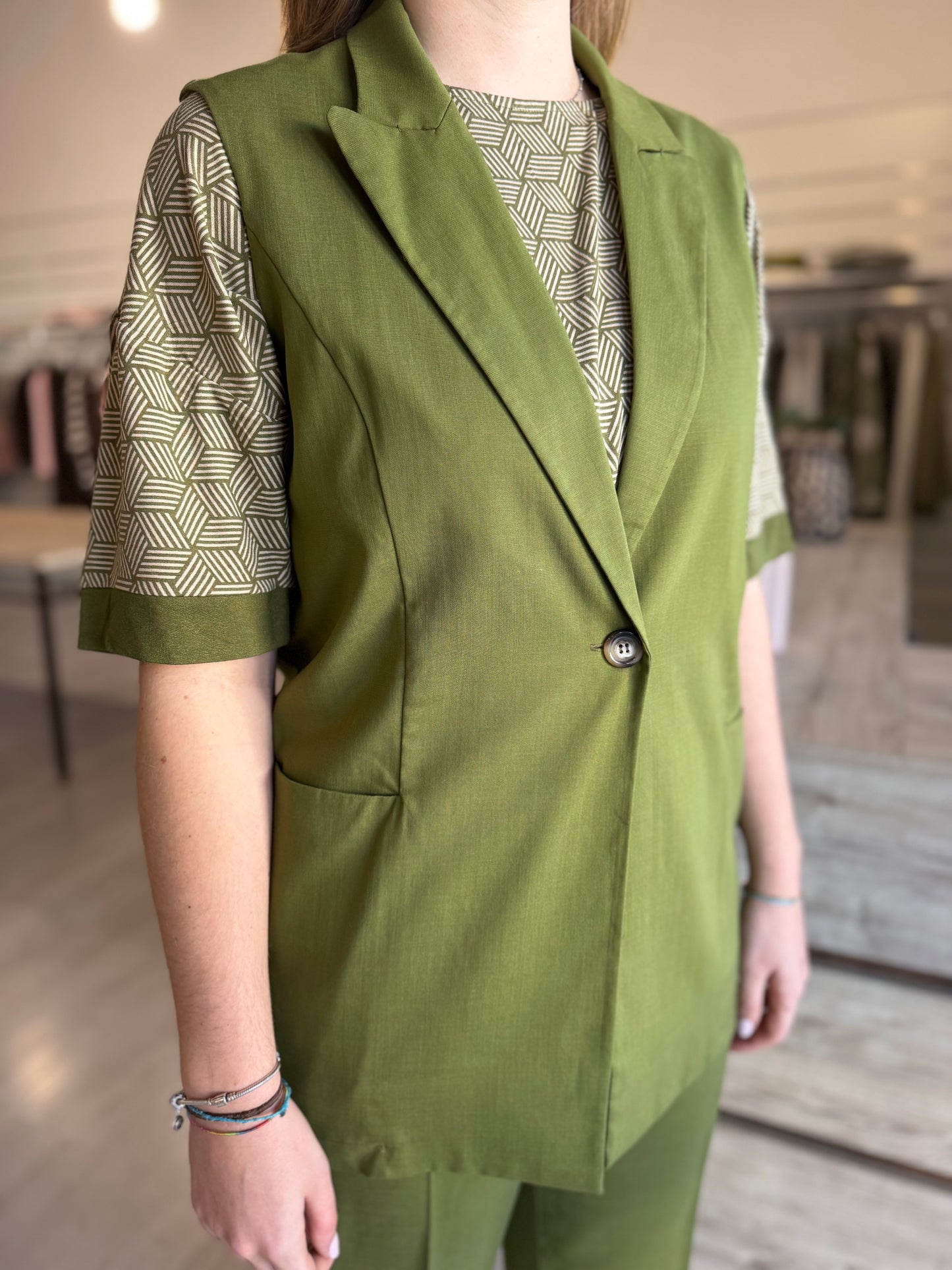 Gilet Ragno lungo smanicato in Super Natural