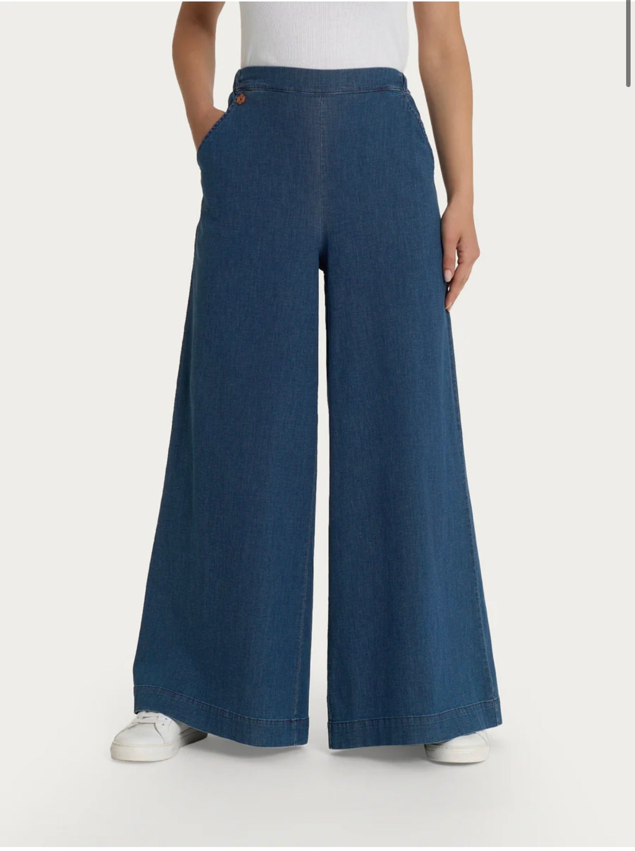 Jeans Ragno a palazzo con tasche in Super Light Denim