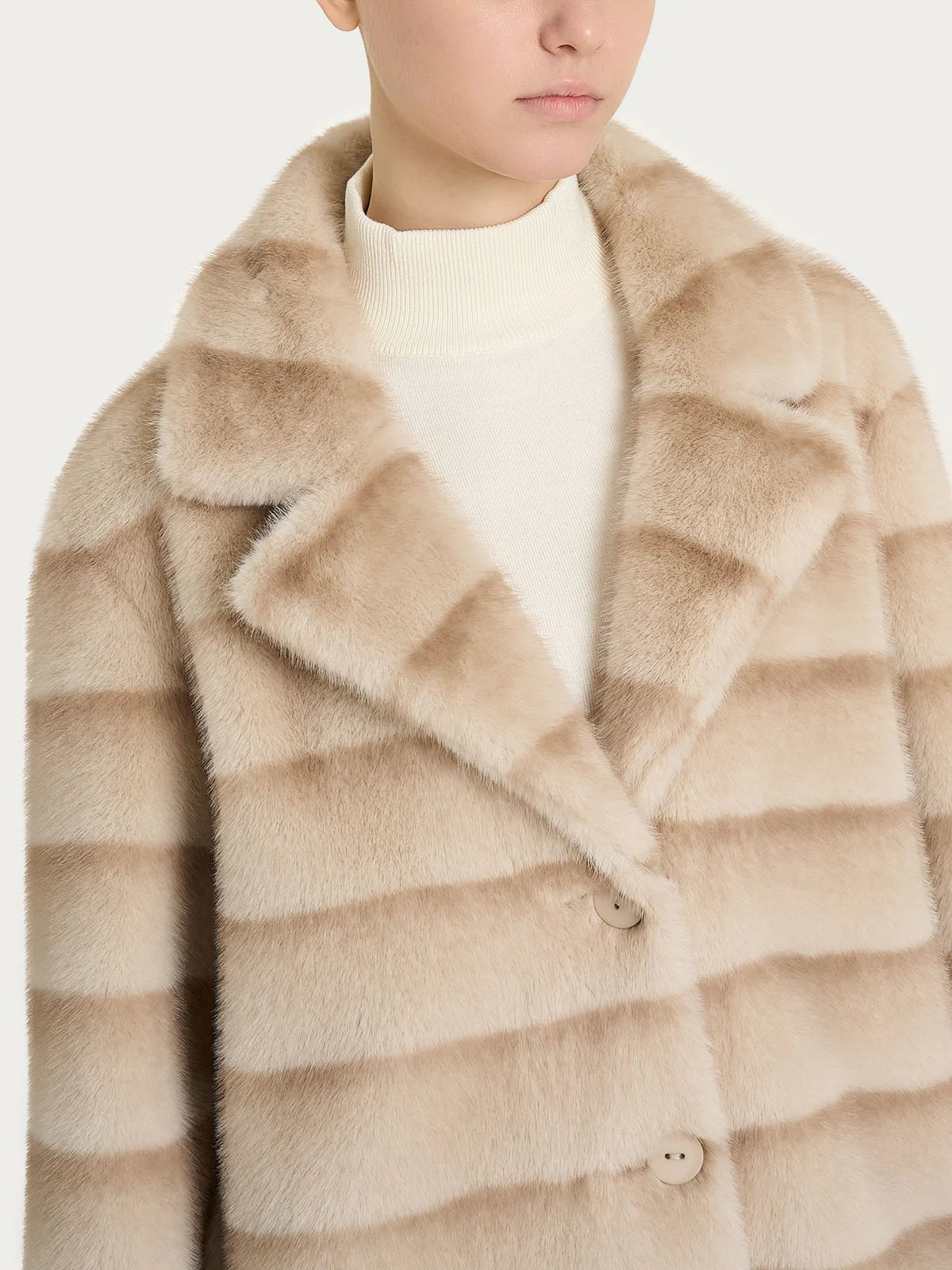 Cappotto Ragno con revers double-face in Vegan Fur art. DQ43KB