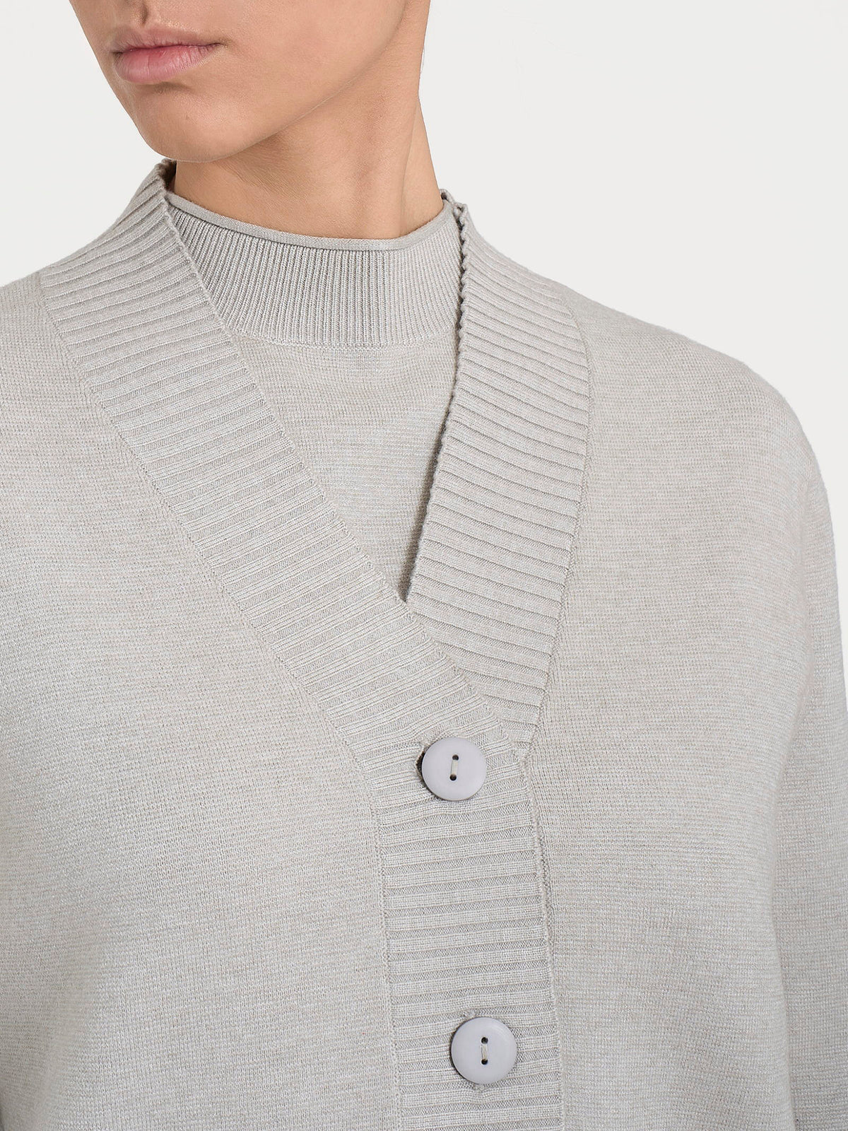 Cardigan Ragno asimmetrico con bottoni in Super Soft art. DN53MI