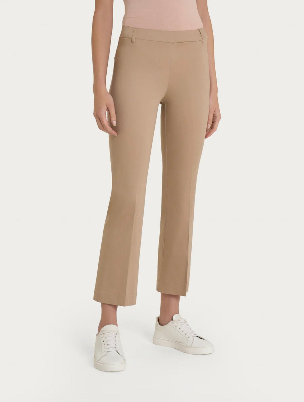Pantalone mod. flare alla caviglia