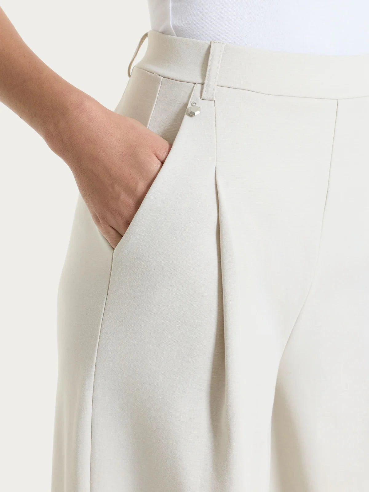 Pantalone Ragno lungo a palazzo con tasche e pinces in Compact Light PE26 art.DS82PA