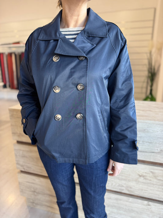 Trench corto